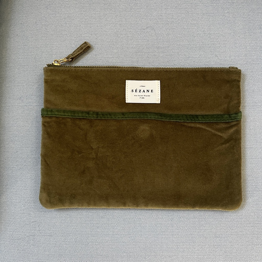 Sezane Velvet Pouch